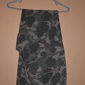 Aeropostale Camo Pants
